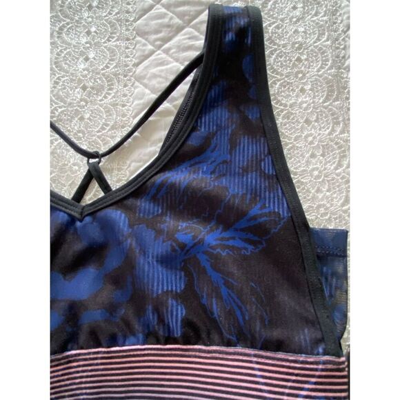 WITH Sports Bra Blue Floral Yoga Gym Activewear Size Small NWT - Picture 6 of 11